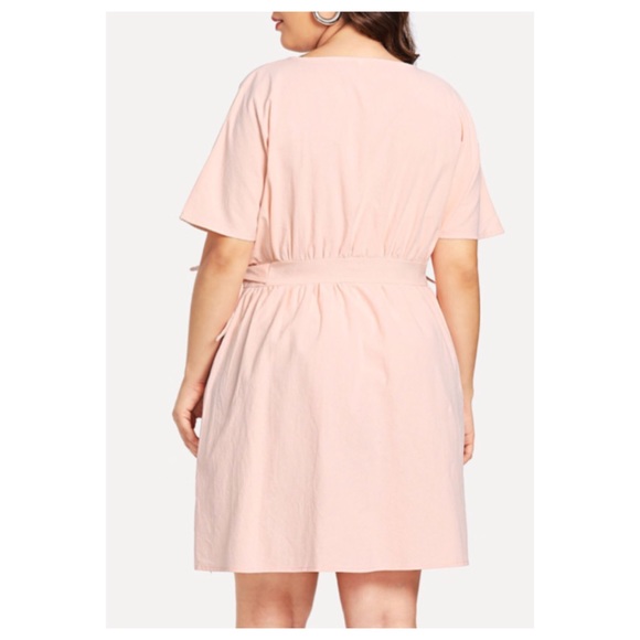 ➕ Pink Button Detail Dress - Picture 2 of 5